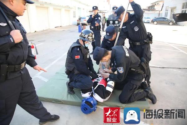 迅雷最新四级资源，家庭欢聚的日常趣事回顾