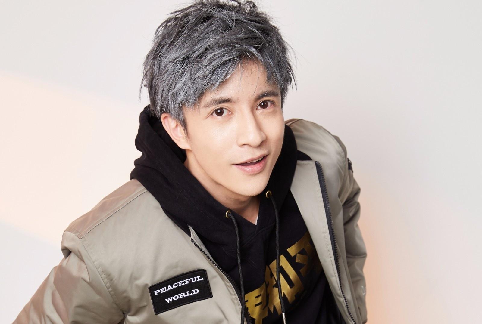 薛之谦最新高清照片揭秘，音乐与友情的温馨日常